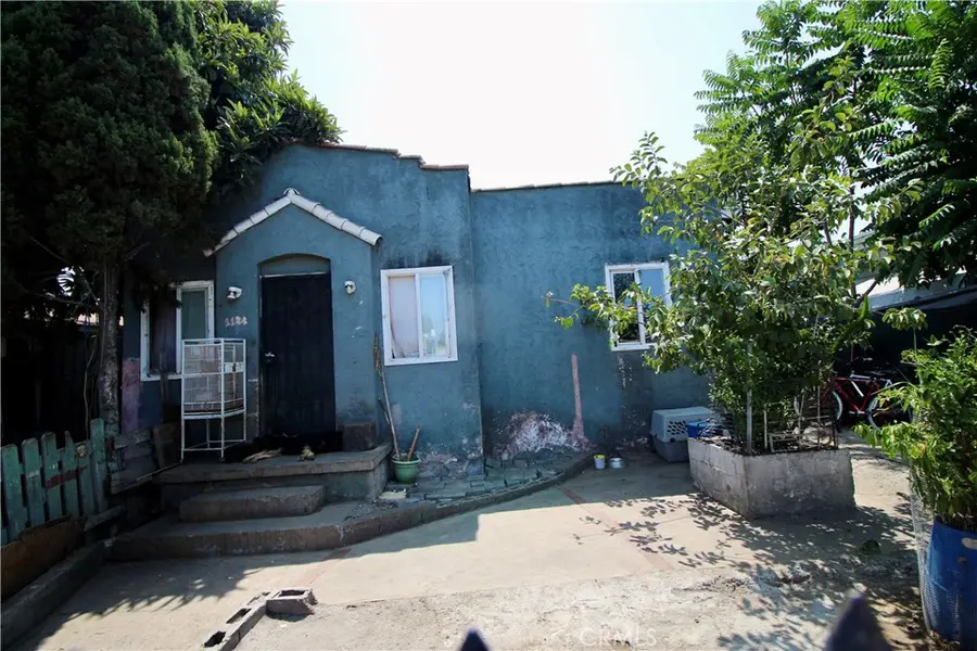 1124 E 76th Place, Los Angeles, CA 90001 - Image #2