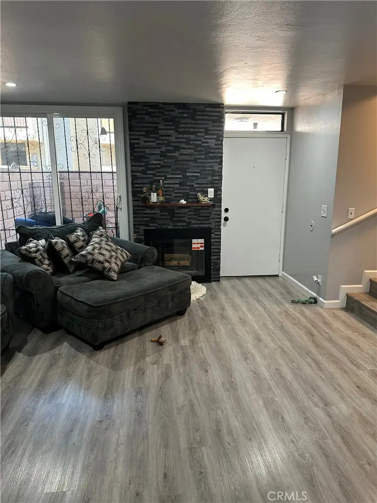 6315 Seville Avenue #G, Huntington Park, CA 90255 - Image #3