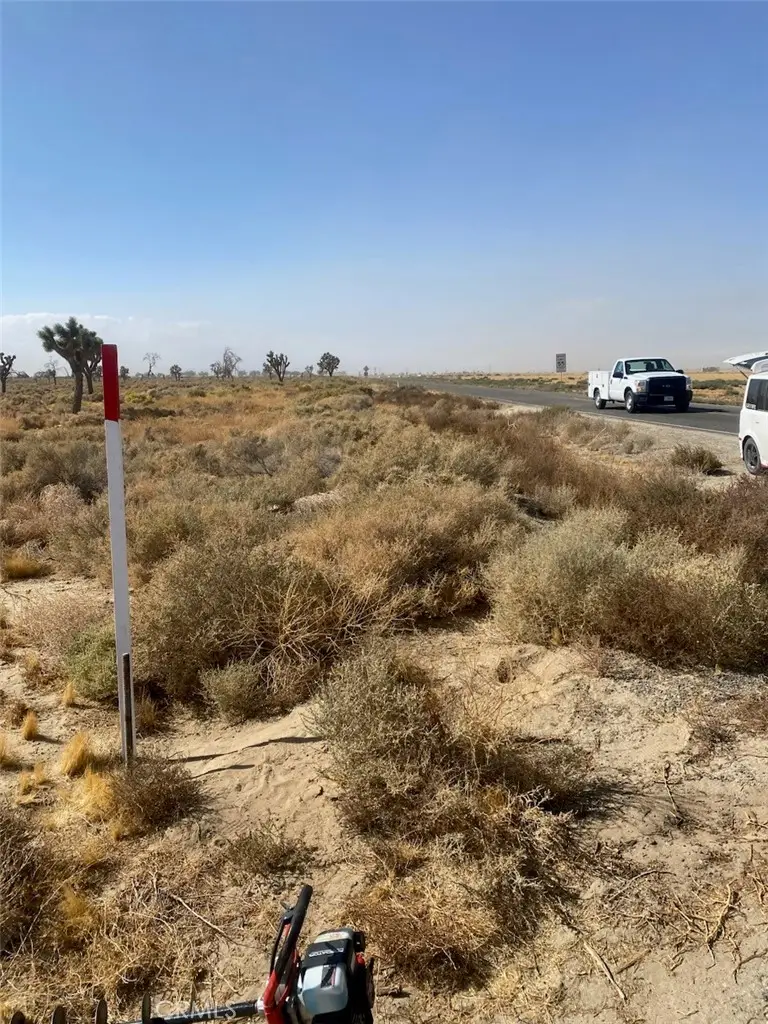 12000 E Avenue I, Lancaster, CA 93535 - Image #2