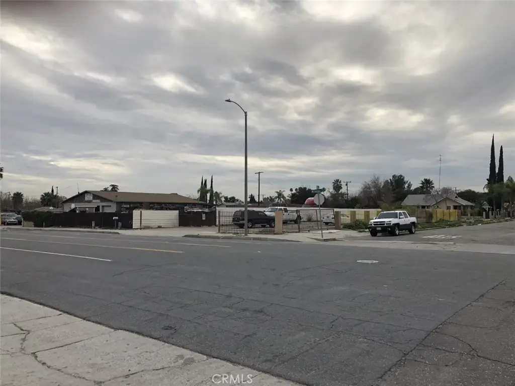 1098 N Mount Vernon Avenue, San Bernardino, CA 92411 - #1