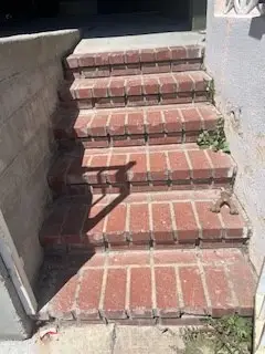 586 W 1st Street, San Pedro, CA 90731 - Image #3