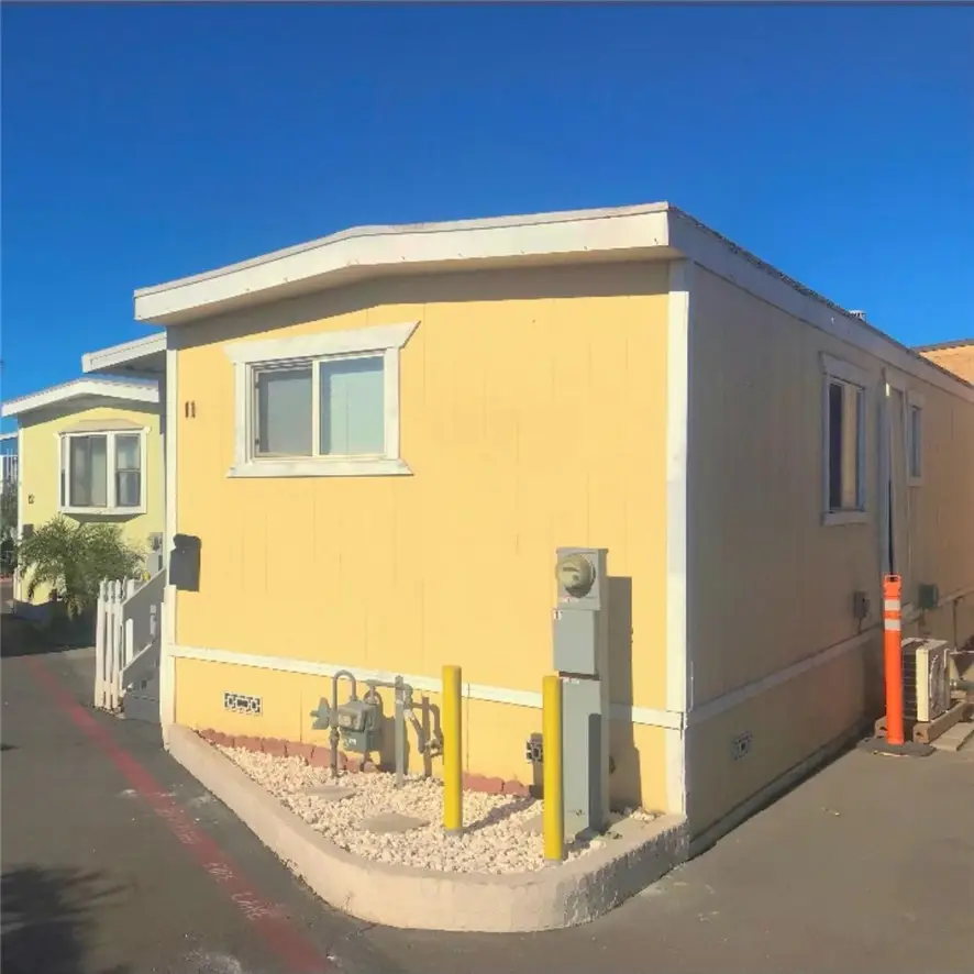 16341 Pioneer Boulevard #11, Norwalk, CA 90650 - Image #2