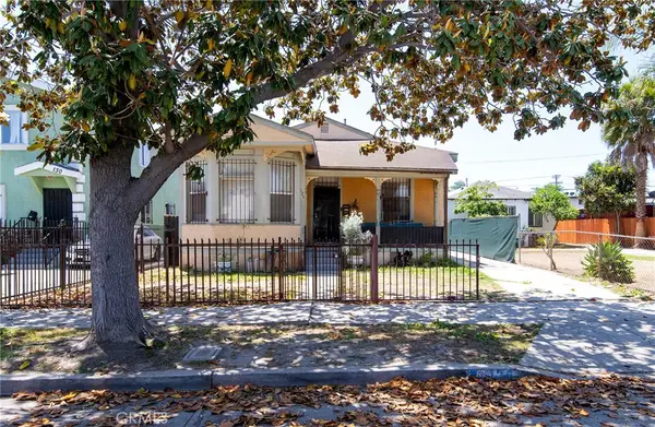 126 E 95th Street, Los Angeles, CA 90003