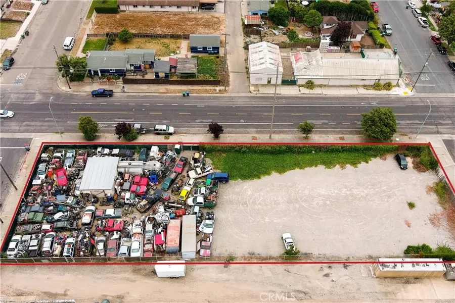 315 E Chestnut Avenue, Lompoc, CA 93436 - Image #2