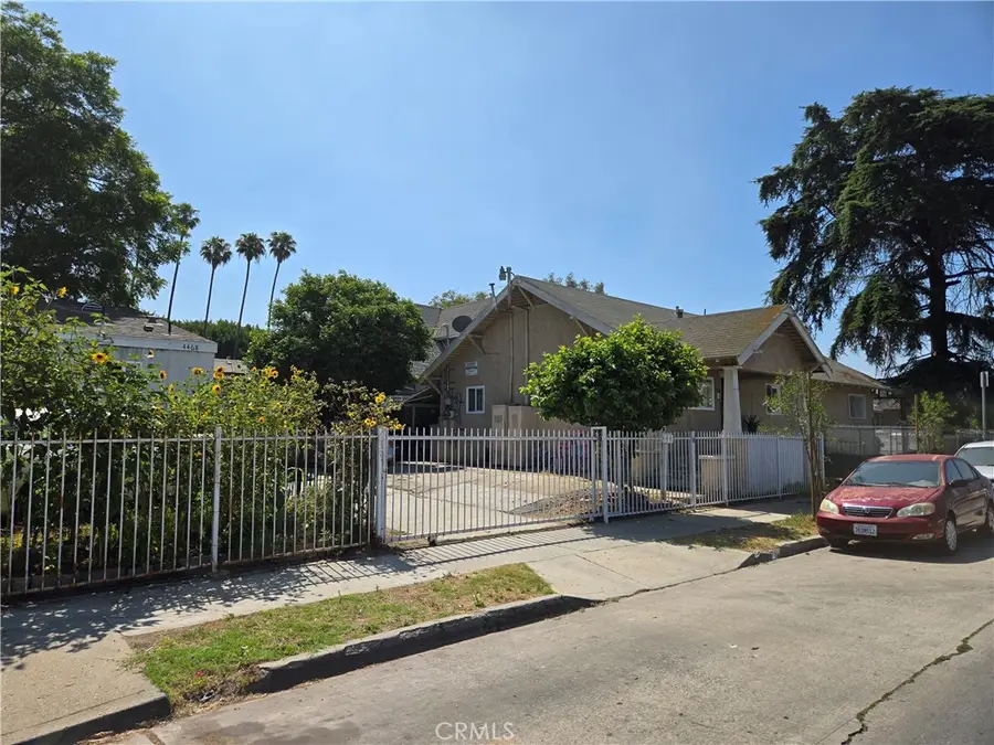 401 E 46th Street, Los Angeles, CA 90011 - #2