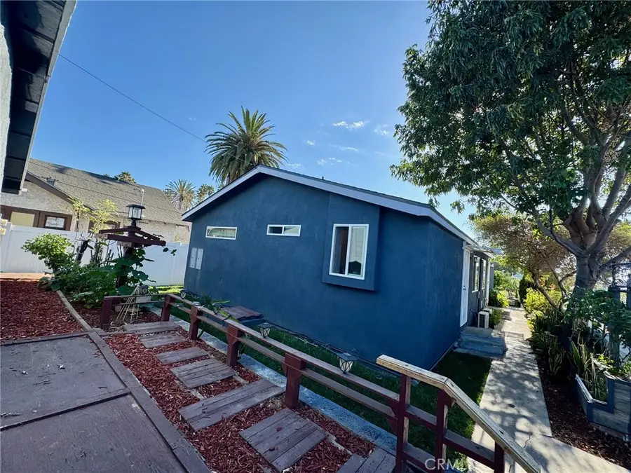 1238 Magnolia Avenue, Long Beach, CA 90813 - Image #3