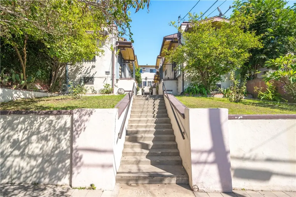 1727 Bellevue Avenue, Los Angeles, CA 90026 - Image #1