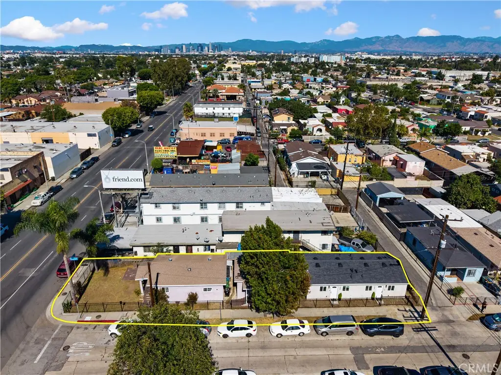 8230 Compton Avenue, Los Angeles, CA 90001 - Image #1
