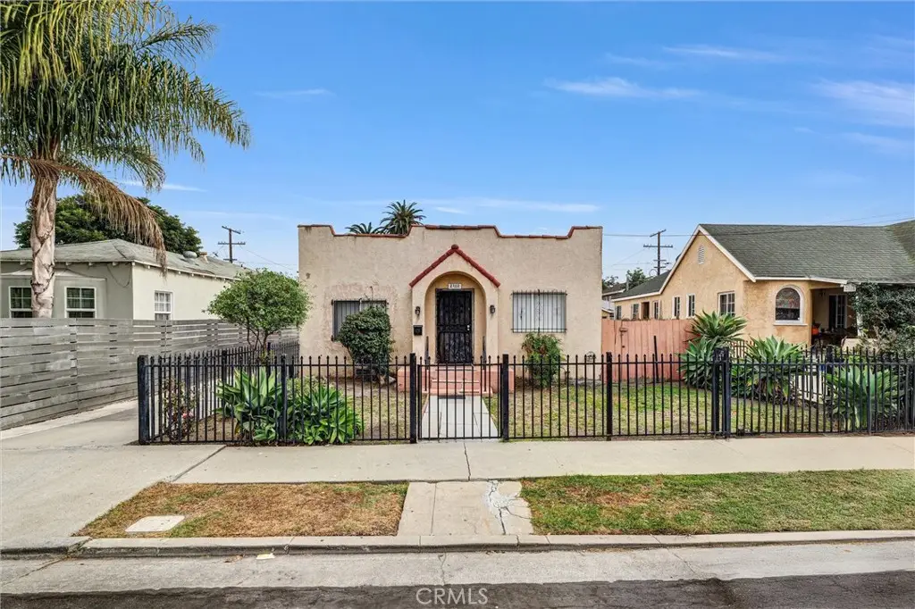 2112 S Burnside Avenue, Los Angeles, CA 90016 - #1