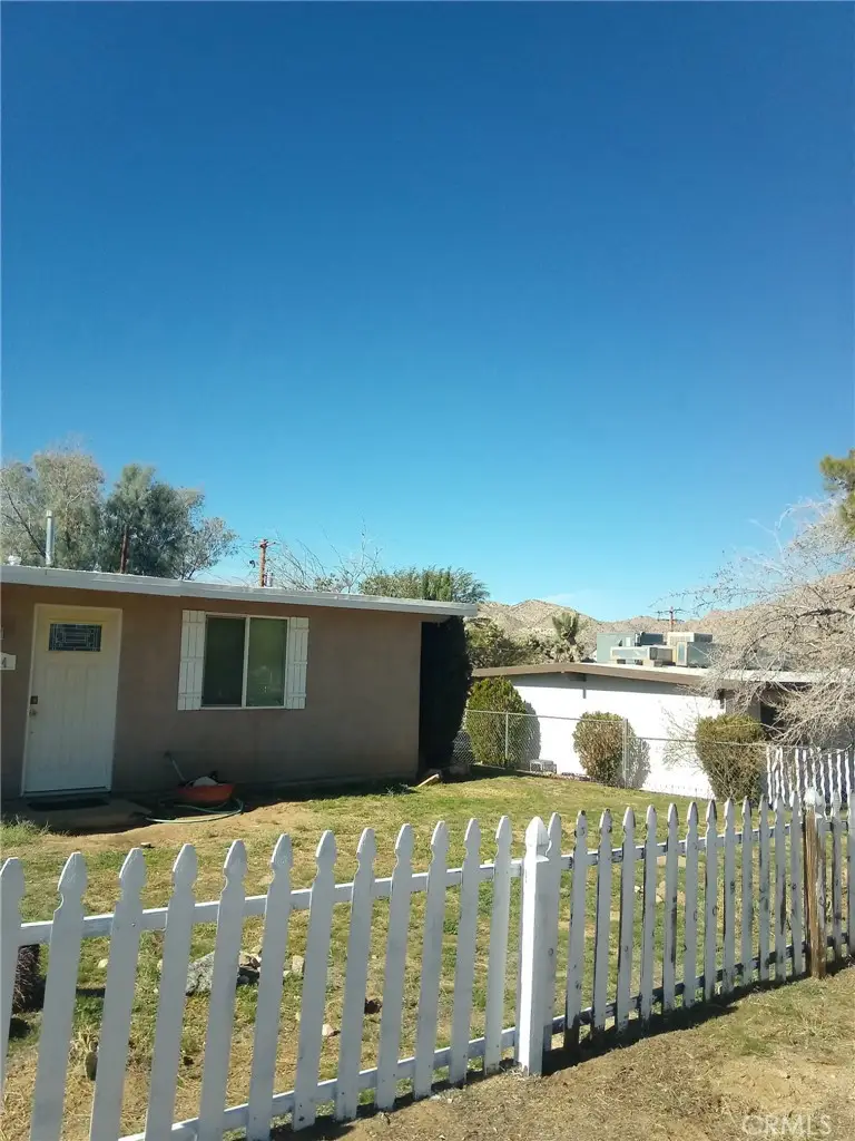 7454 Acoma, Yucca Valley, CA 92284 - Image #3