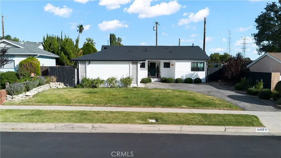 11432 Sophia Avenue, Granada Hills, CA 91344 - Image #2