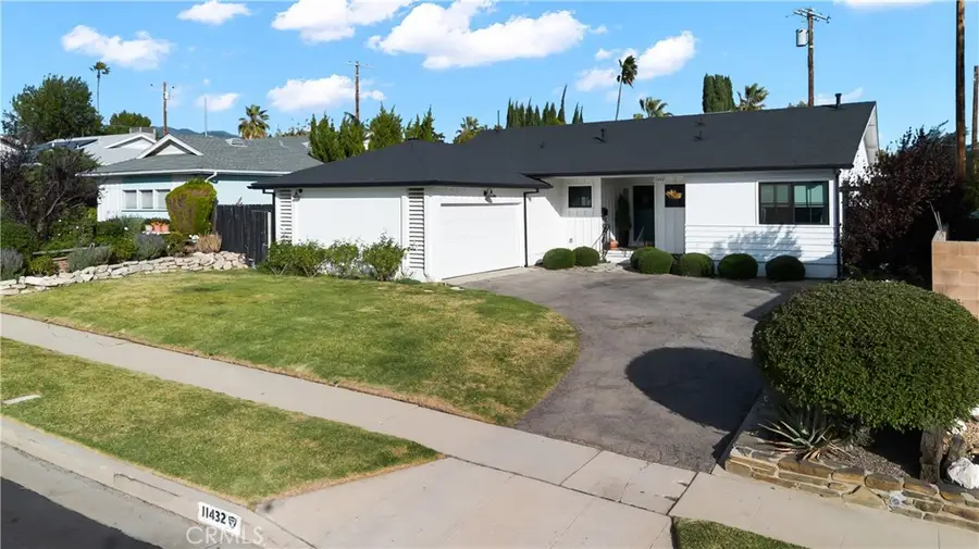 11432 Sophia Avenue, Granada Hills, CA 91344 - Image #3