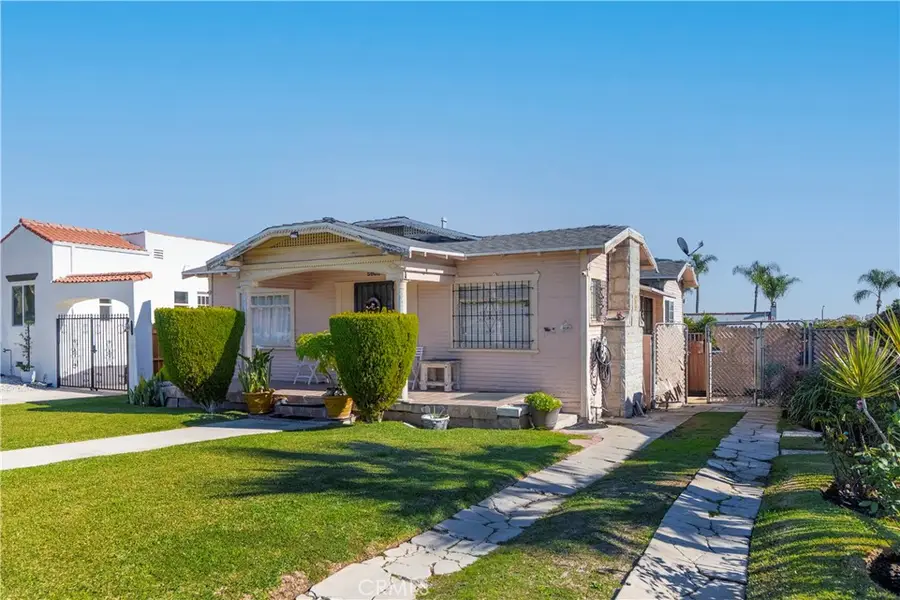 5146 Chesley Avenue, Los Angeles, CA 90043 - #3