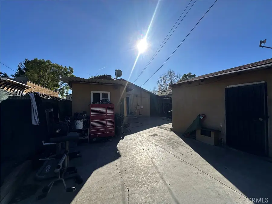 1151 E 71st, Los Angeles, CA 90001 - #2