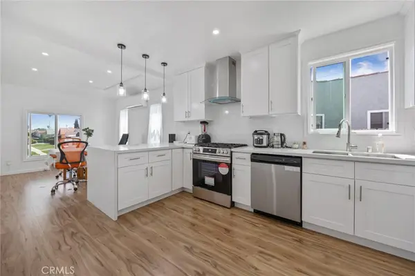 7037 Cimarron Street, Los Angeles, CA 90047