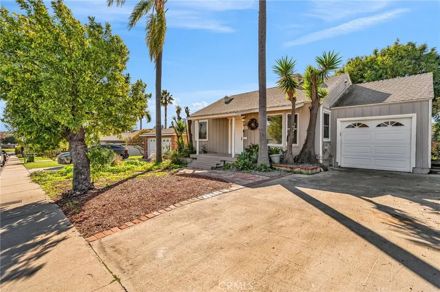 8843 De Haviland, Los Angeles, CA 90045 - Image #3