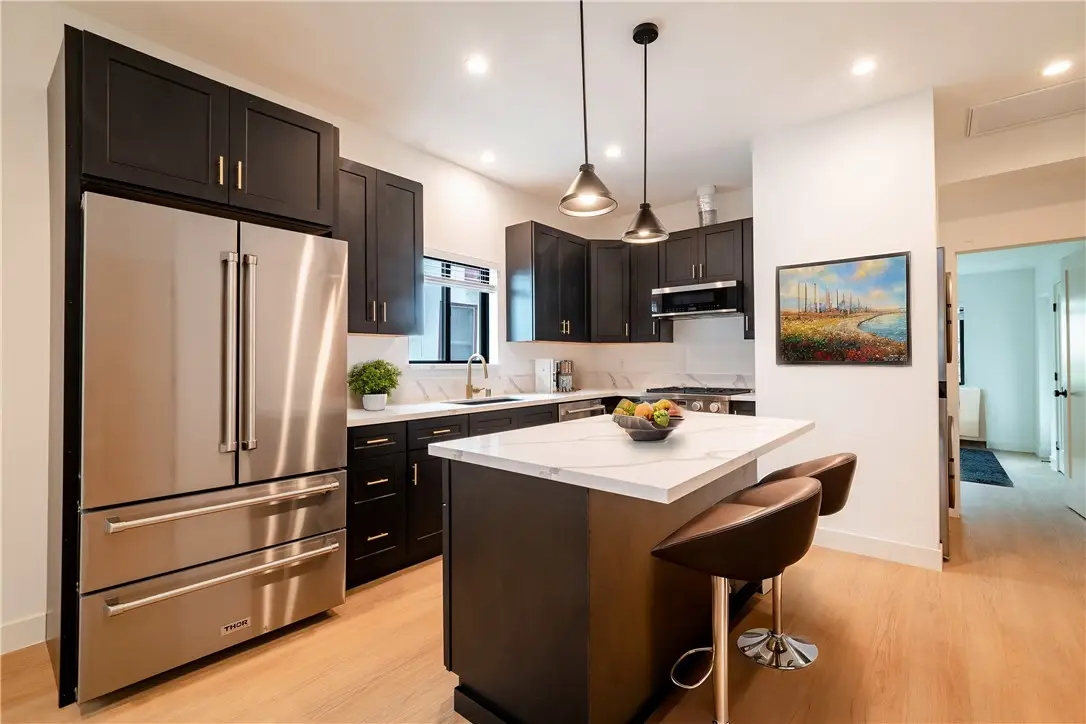 351 S Catalina, Los Angeles, CA 90020 - Image #1