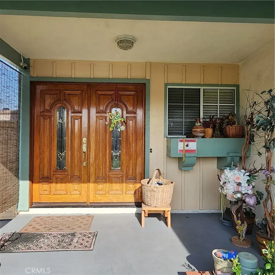 5573 Pueblo Court, Commerce, CA 90040 - #2