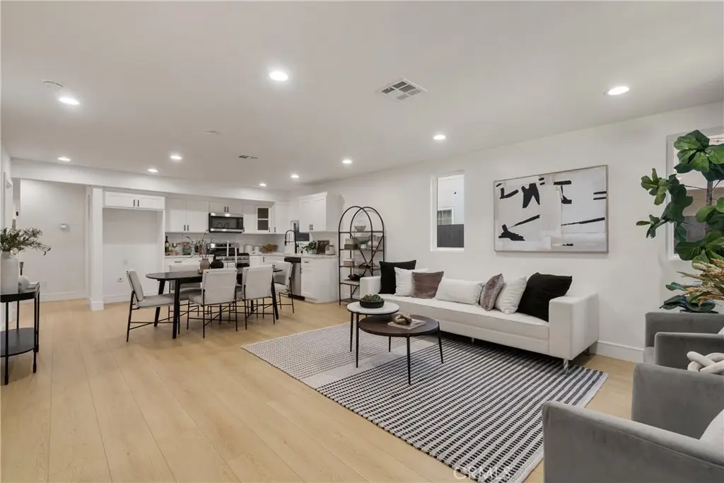 2706 S Cochran, Los Angeles, CA 90016 - Image #1