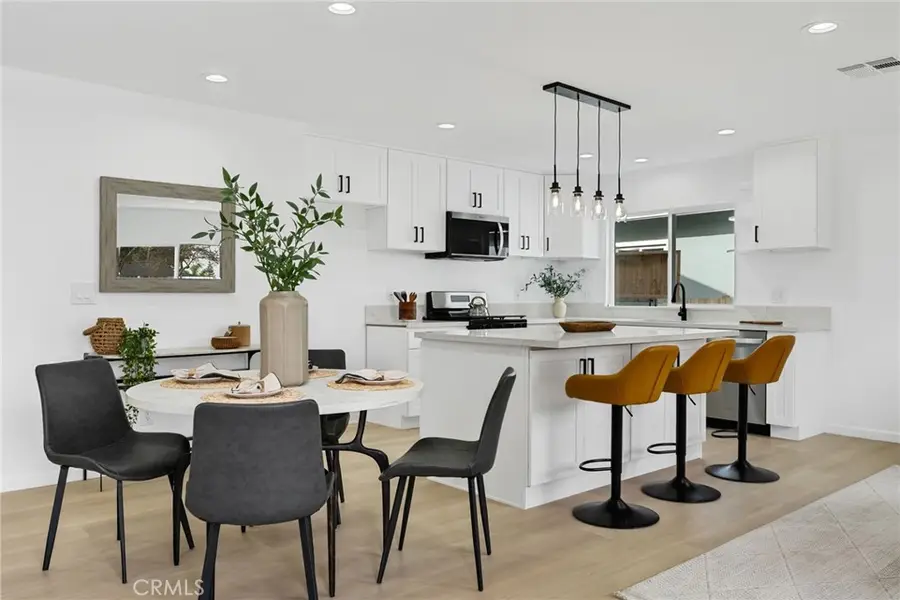 4745 Pixie Avenue, Lakewood, CA 90712 - Image #2