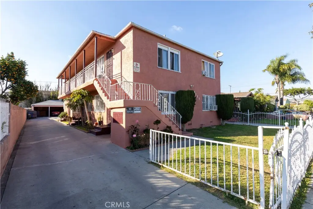 9723 San Juan, South Gate, CA 90280 - Image #1