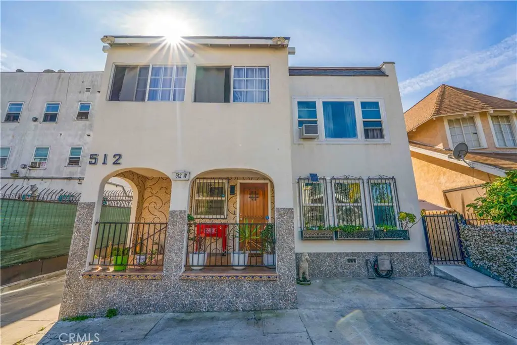 512 W 41st Place, Los Angeles, CA 90037 - #1