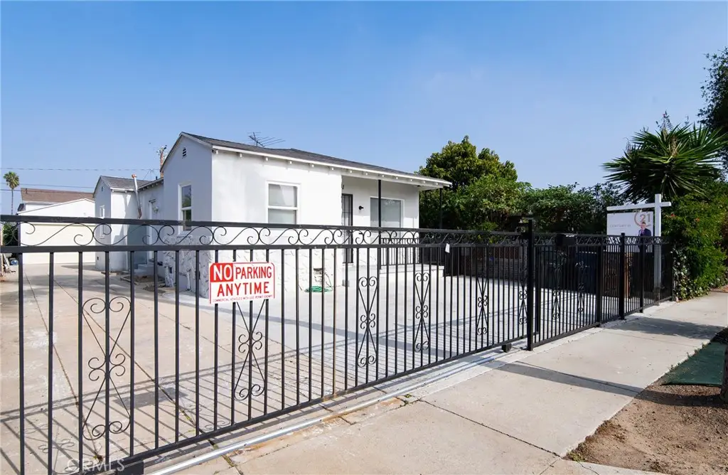 1241 W 89th St, Los Angeles, CA 90044 - #1