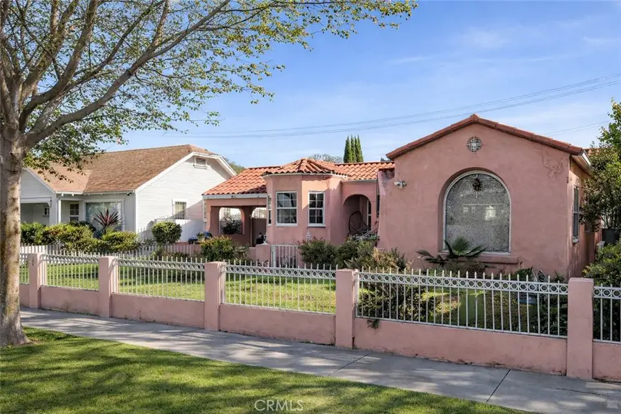 2032 W 77th St, Los Angeles, CA 90047 - #2