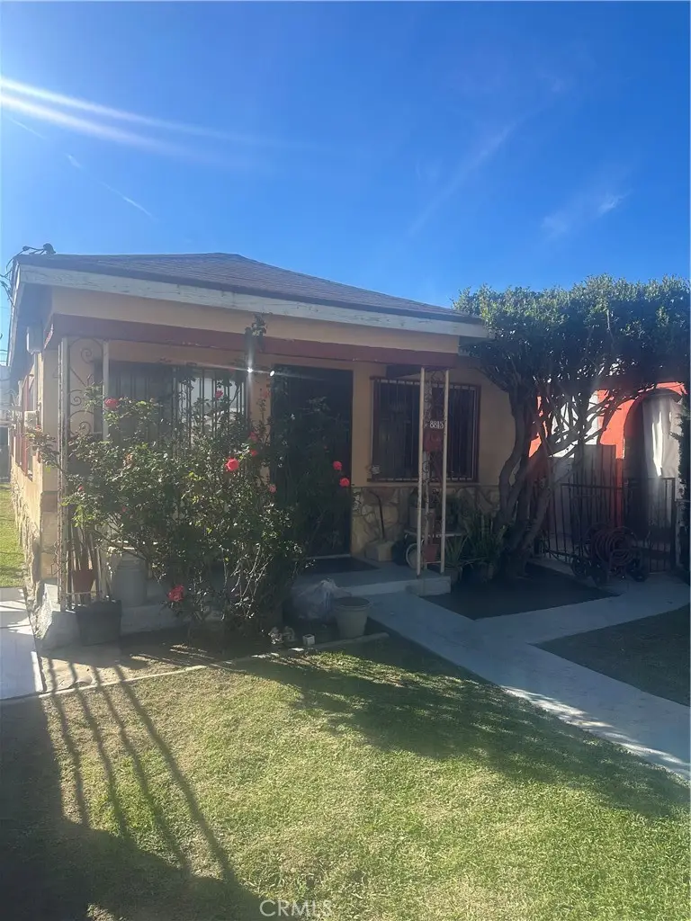 8815 S Fir Avenue, Los Angeles, CA 90002 - #1