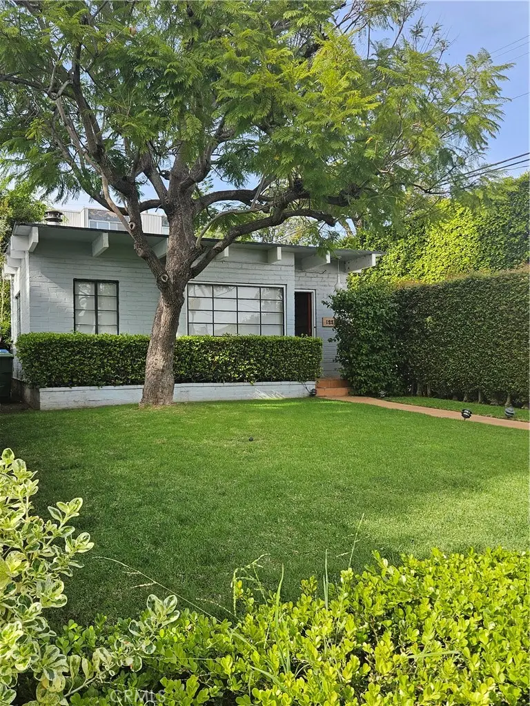 12217 Dorothy Street, Los Angeles, CA 90049 - #2