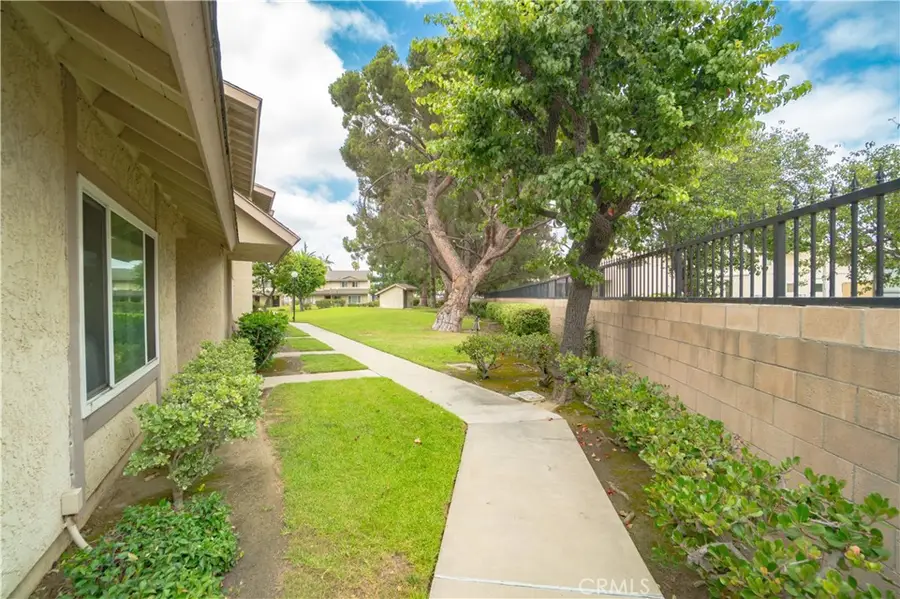 5950 Imperial #96, South Gate, CA 90280 - #3
