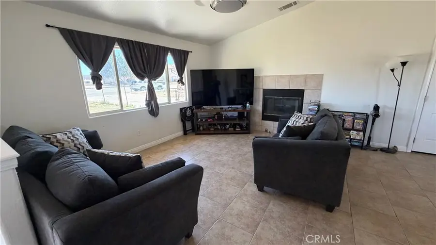 12794 Navajo, Apple Valley, CA 92308 - #3