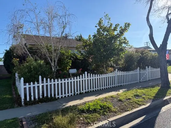 2724 Fairman, Lakewood, CA 90712