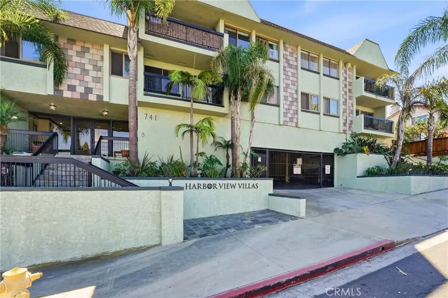 741 W 24th #2, San Pedro, CA 90731 - #2