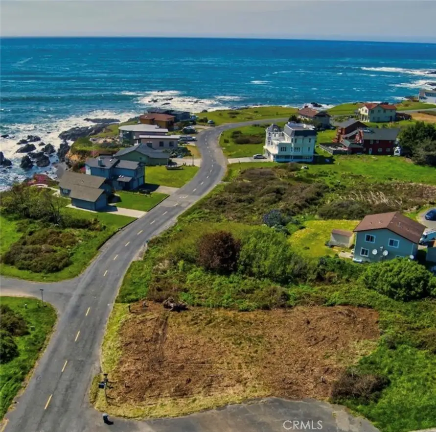 974 Lower Pacific, Shelter Cove, CA 95589 - #2
