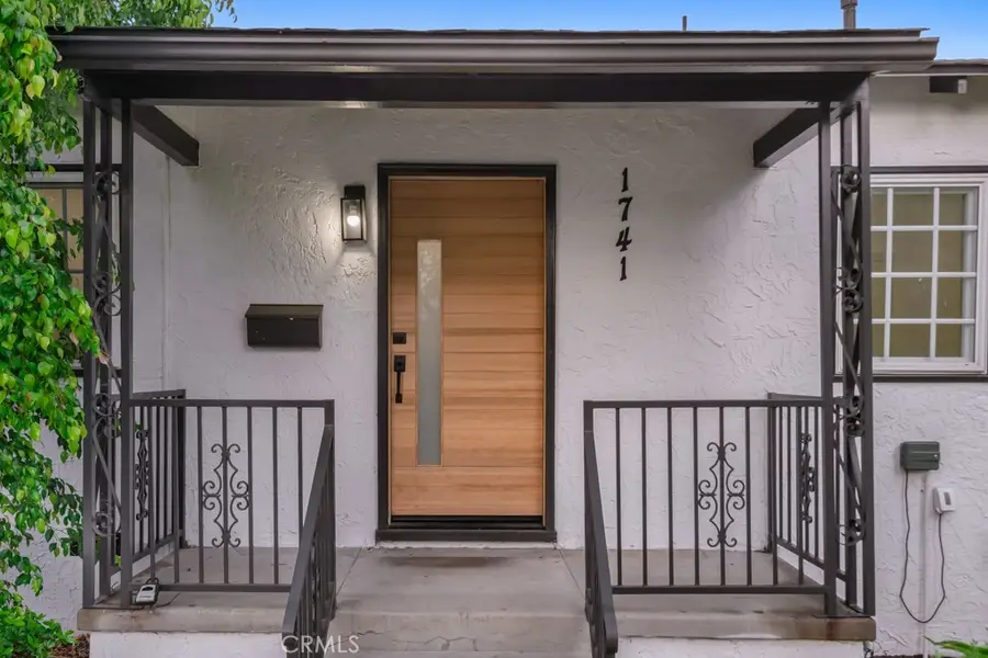 1741 N Rose, Burbank, CA 91505 - #2