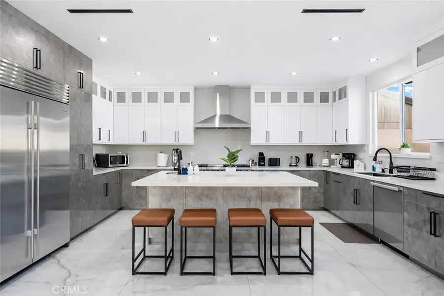 17181 Kingsbury, Granada Hills, CA 91344 - #3