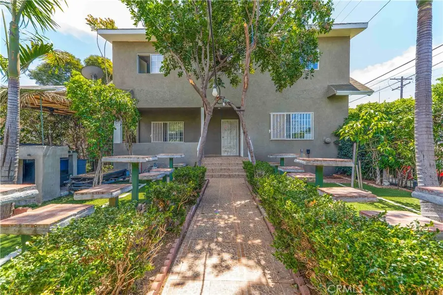 736 W 41st Place, Los Angeles, CA 90037 - #2