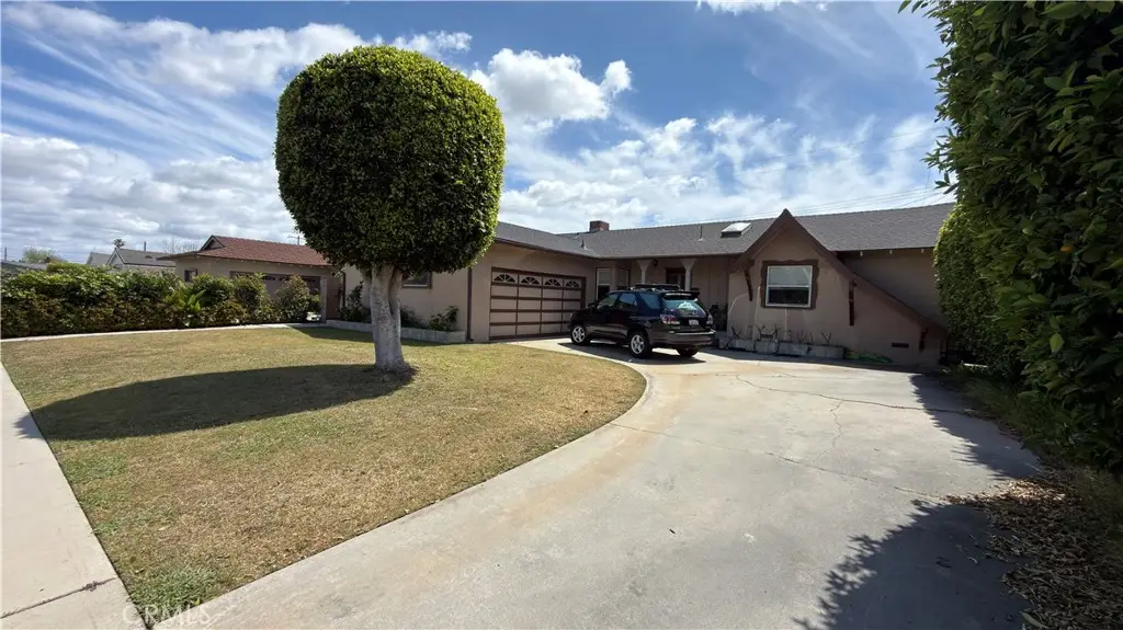 9132 Vons, Garden Grove, CA 92841 - #1