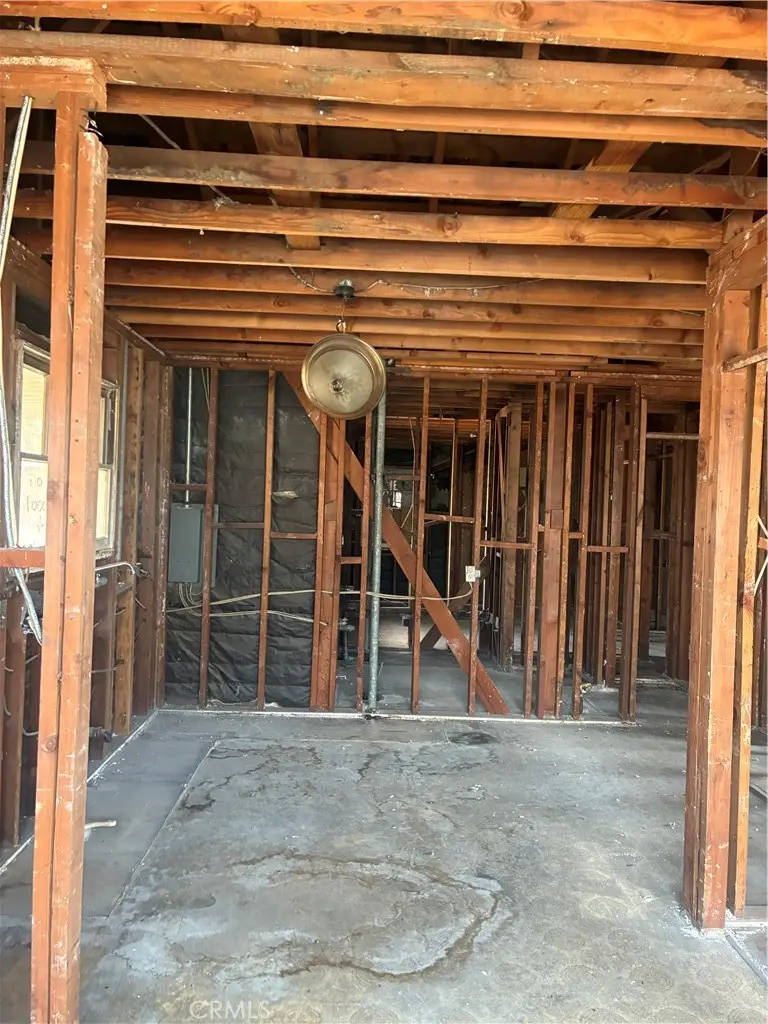 560 W Cornell, Rialto, CA 92376 - #3