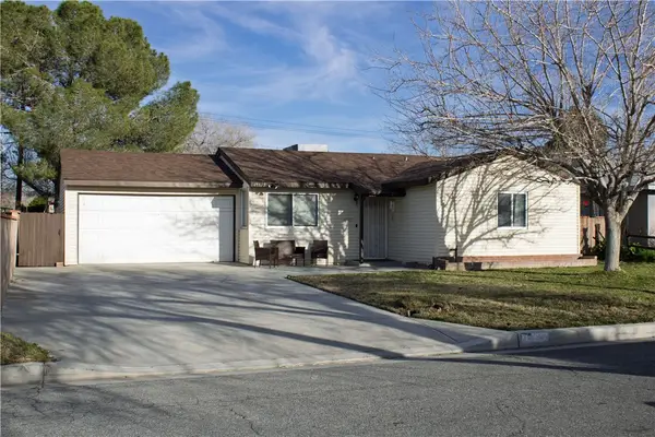 45332 12th St W, Lancaster, CA 93534