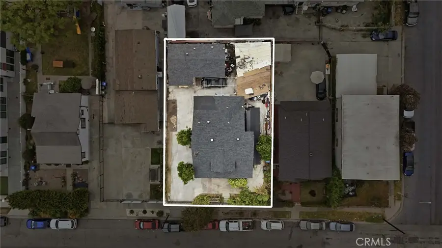 1472 W 37th St Street, Los Angeles, CA 90018 - #2