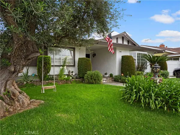 9835 Brookshire, Downey, CA 90240