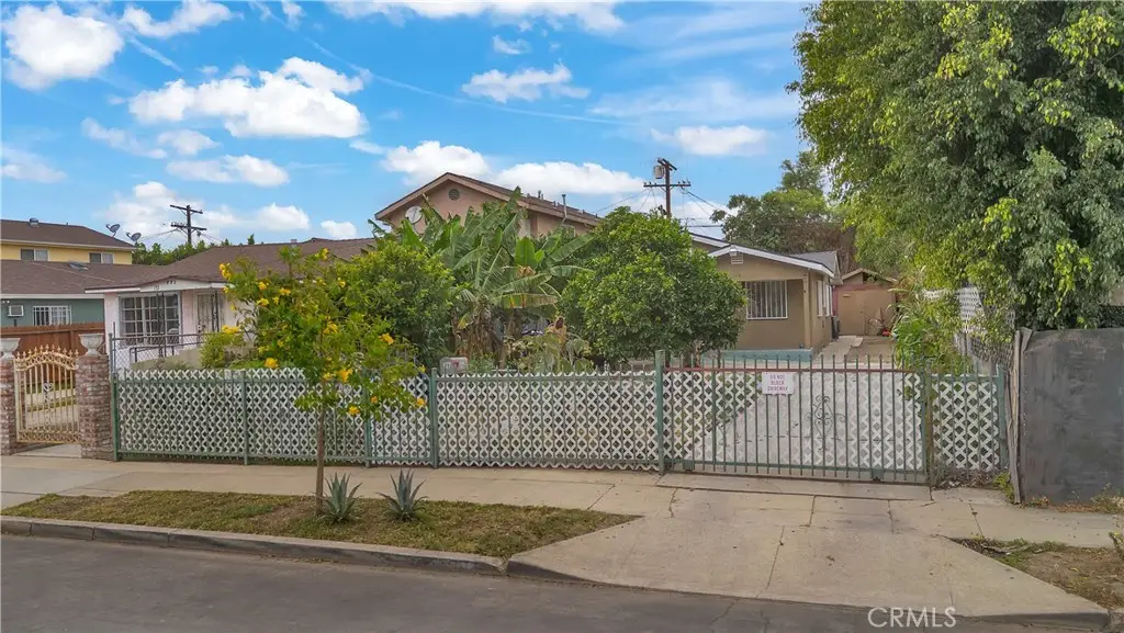 127 W 111th St, Los Angeles, CA 90061 - #1