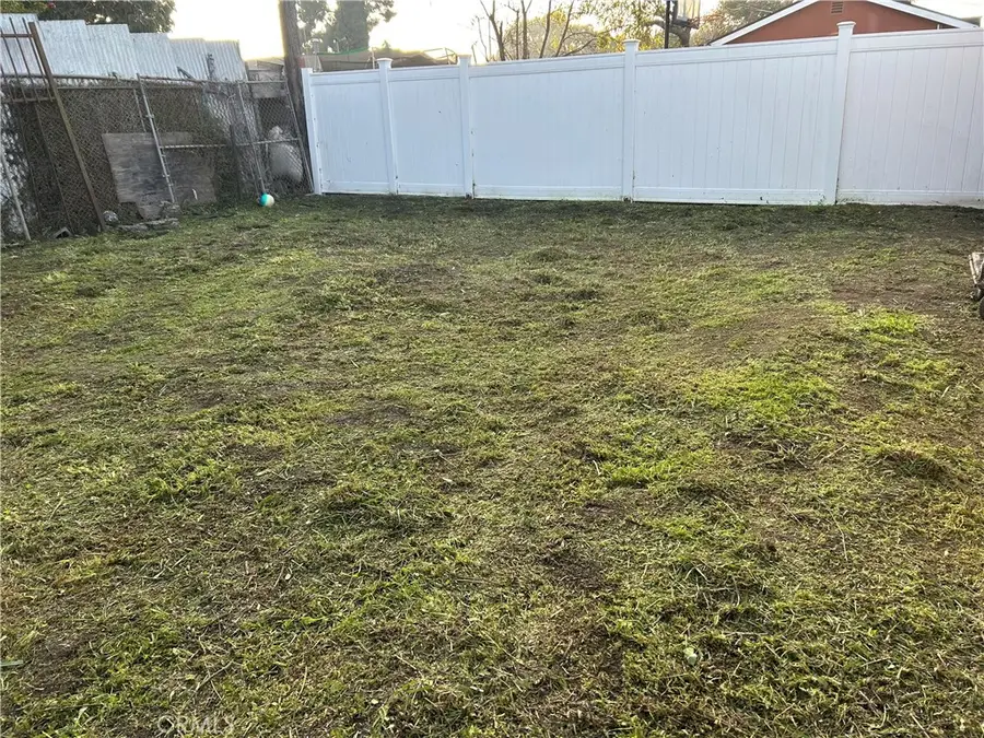 1126 E 106th, Los Angeles, CA 90002 - #2