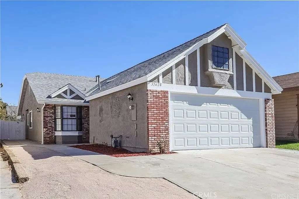37628 15th E, Palmdale, CA 93550 - #1
