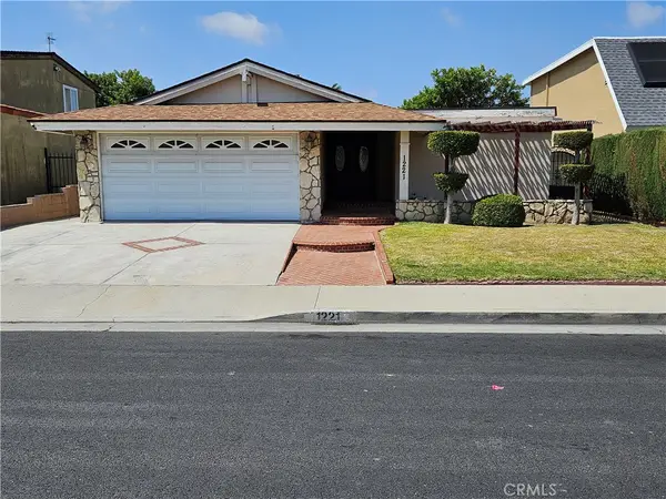 1221 E Denwall, Carson, CA 90746
