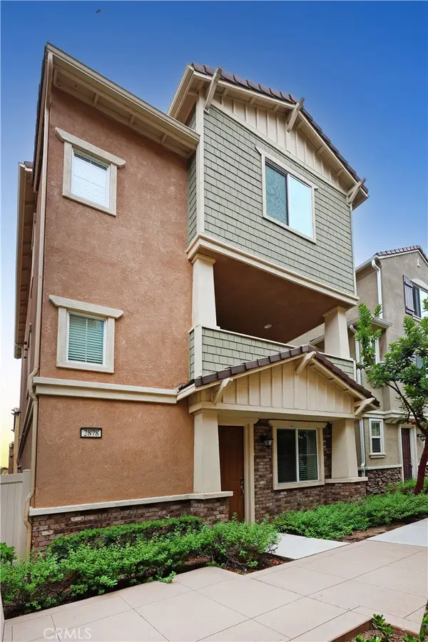 2878 Foxtail, Pomona, CA 91767
