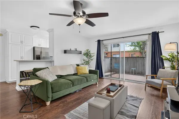 400 N Acacia Avenue #B17, Fullerton, CA 92831
