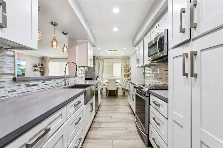 1221 N Kings #203, West Hollywood, CA 90069 - #2